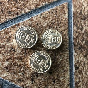 Chanel vintage buttons. Set of 3
